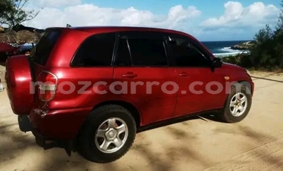 Comprar Usado Toyota RAV4 Vermelho Carro em Maputo em Maputo