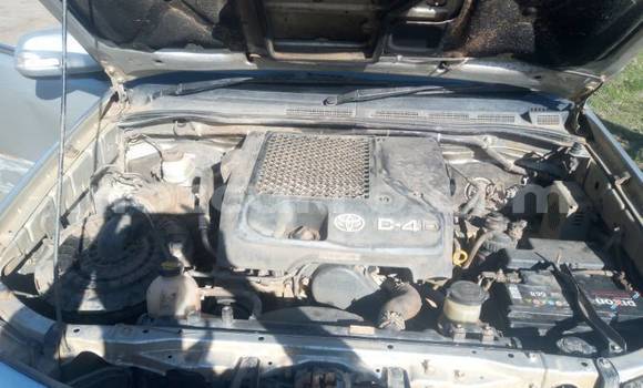 Buy Used Toyota Hilux Silver Car in Beira in Sofala Buy Used Toyota Hilux Silver Car in Beira in Sofala
