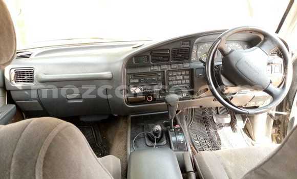 Nunua Ilio tumika Toyota Land Cruiser Nyingine Gari ndani ya Maputo nchini Maputo Nunua Ilio tumika Toyota Land Cruiser Nyingine Gari ndani ya Maputo nchini Maputo