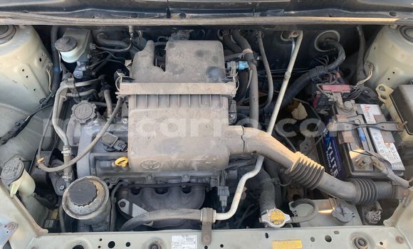 Buy Used Toyota Vitz Green Car in Maputo in Maputo Buy Used Toyota Vitz Green Car in Maputo in Maputo