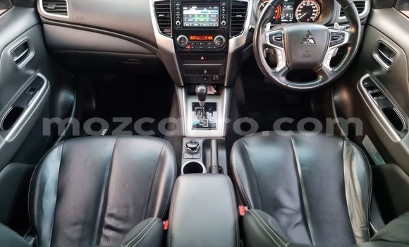 Comprar Usado Mitsubishi Triton Castanho Carro em Maputo em Maputo Comprar Usado Mitsubishi Triton Castanho Carro em Maputo em Maputo