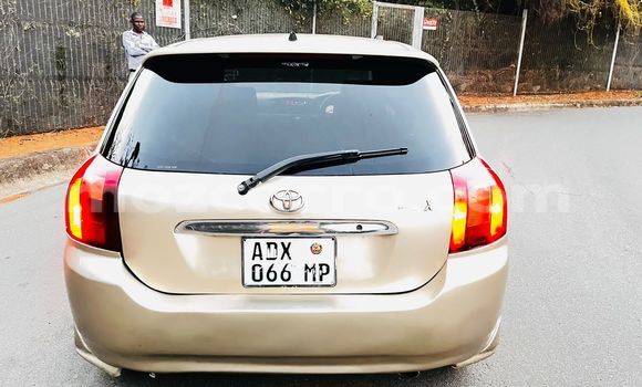 Comprar Usado Toyota Runx De outros Carro em Maputo em Maputo Comprar Usado Toyota Runx De outros Carro em Maputo em Maputo