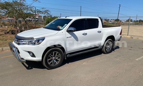 Tenga Tsaru Toyota Hiluxe Revo Chena Mota in Maputo in Maputo Tenga Tsaru Toyota Hiluxe Revo Chena Mota in Maputo in Maputo