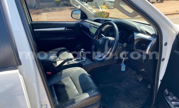 Tenga Tsaru Toyota Hiluxe Revo Chena Mota in Maputo in Maputo Tenga Tsaru Toyota Hiluxe Revo Chena Mota in Maputo in Maputo