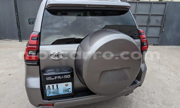 Nunua Ilio tumika Toyota Prado Brown Gari ndani ya Maputo nchini Maputo Nunua Ilio tumika Toyota Prado Brown Gari ndani ya Maputo nchini Maputo