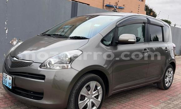 Nunua Ilio tumika Toyota Ractis Brown Gari ndani ya Maputo nchini Maputo Nunua Ilio tumika Toyota Ractis Brown Gari ndani ya Maputo nchini Maputo