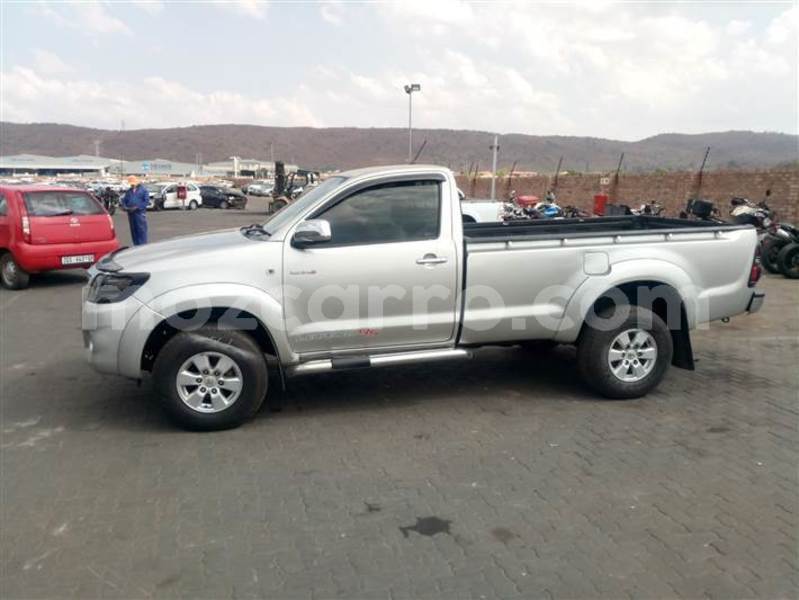 Big with watermark toyota hilux maputo maputo 17660