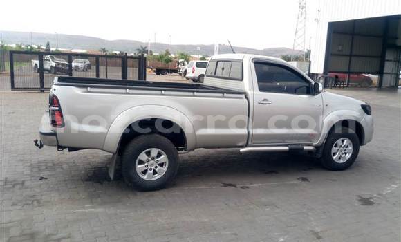 Buy Used Toyota Hilux Silver Car in Maputo in Maputo Buy Used Toyota Hilux Silver Car in Maputo in Maputo