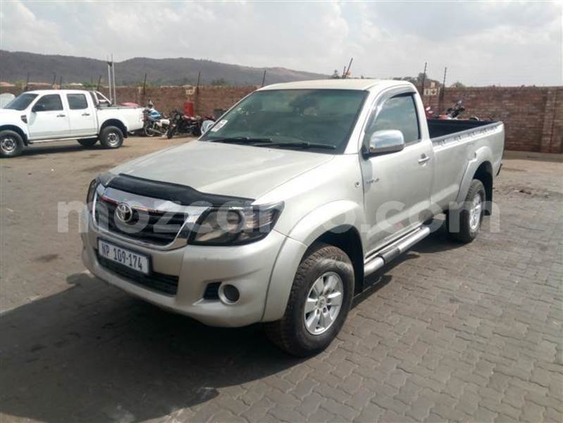 Big with watermark toyota hilux maputo maputo 17660