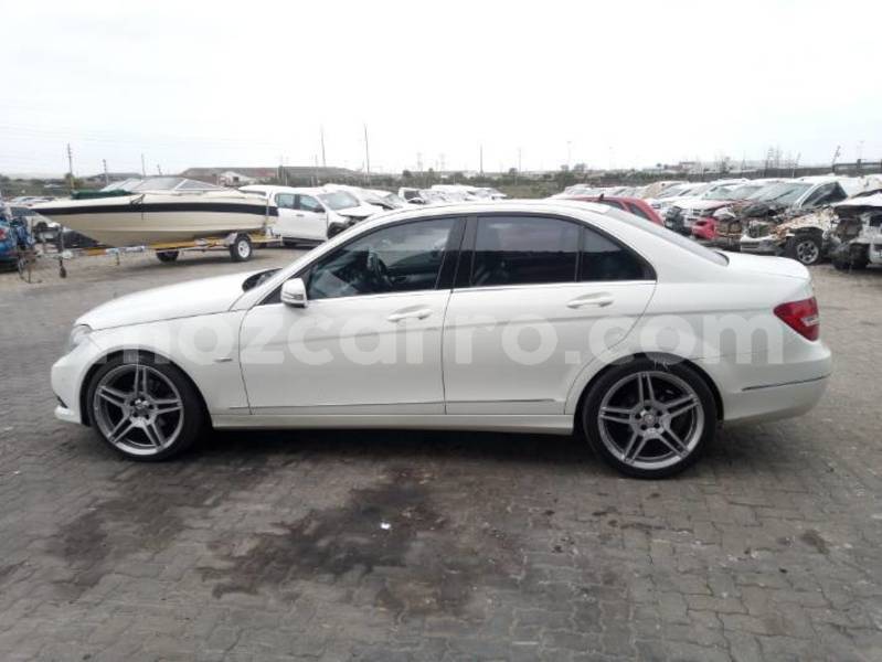 Big with watermark mercedes benz c180 coupe zambezia quelimane 17661