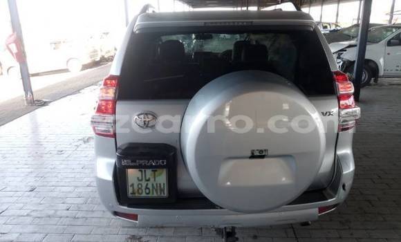 Buy Used Toyota Prado Silver Car in Maputo in Maputo Buy Used Toyota Prado Silver Car in Maputo in Maputo
