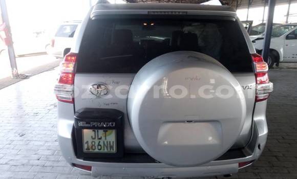 Buy Used Toyota Prado Silver Car in Maputo in Maputo Buy Used Toyota Prado Silver Car in Maputo in Maputo
