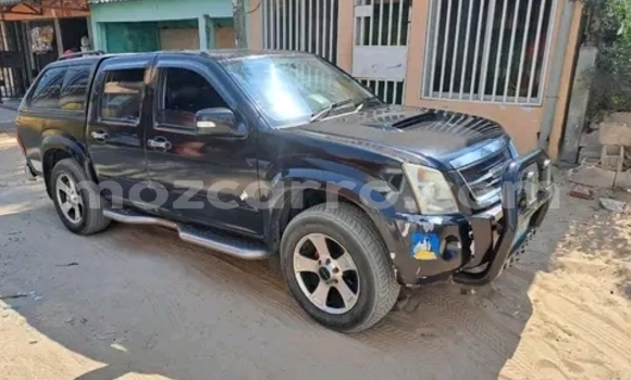 Nunua Ilio tumika Isuzu KB Nyeusi Gari ndani ya Maputo nchini Maputo Nunua Ilio tumika Isuzu KB Nyeusi Gari ndani ya Maputo nchini Maputo