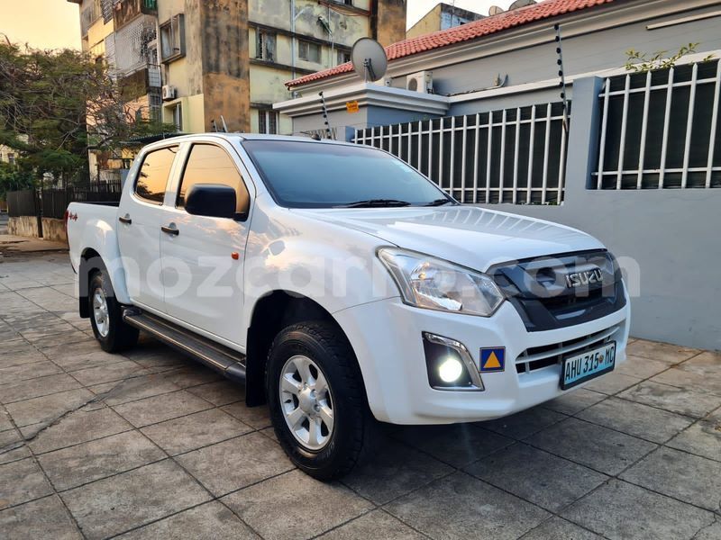 Big with watermark isuzu d max maputo maputo 17676