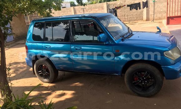 Buy Used Mitsubishi Pajero Blue Car in Maputo in Maputo