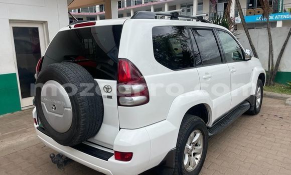 Buy Used Toyota Prado White Car in Maputo in Maputo Buy Used Toyota Prado White Car in Maputo in Maputo