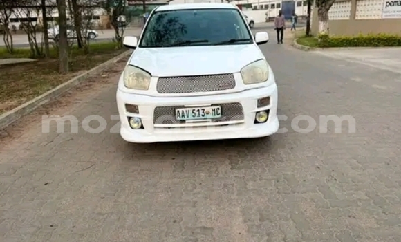 Comprar Usado Toyota RAV4 Branco Carro em Maputo em Maputo Comprar Usado Toyota RAV4 Branco Carro em Maputo em Maputo