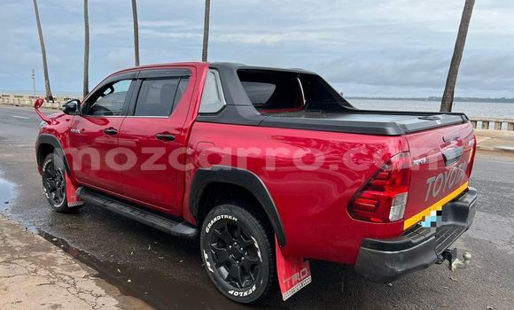 Buy Used Toyota Hiluxe Revo Red Car in Maputo in Maputo Buy Used Toyota Hiluxe Revo Red Car in Maputo in Maputo