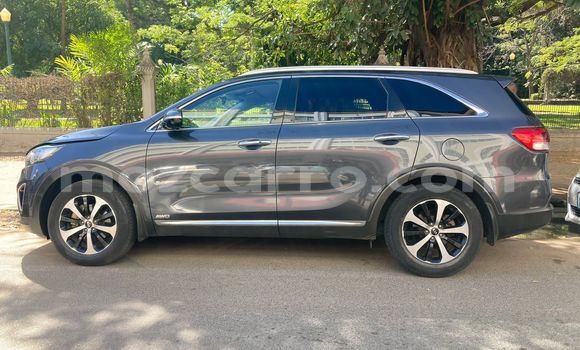 Buy Used Kia Sorento Silver Car in Maputo in Maputo Buy Used Kia Sorento Silver Car in Maputo in Maputo