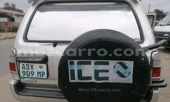 Nunua Ilio tumika Toyota Hilux Surf Brown Gari ndani ya Maputo nchini Maputo Nunua Ilio tumika Toyota Hilux Surf Brown Gari ndani ya Maputo nchini Maputo