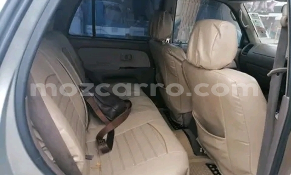 Nunua Ilio tumika Toyota Hilux Surf Brown Gari ndani ya Maputo nchini Maputo Nunua Ilio tumika Toyota Hilux Surf Brown Gari ndani ya Maputo nchini Maputo