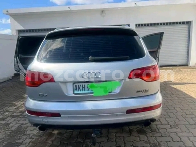 Big with watermark audi q7 maputo maputo 17718