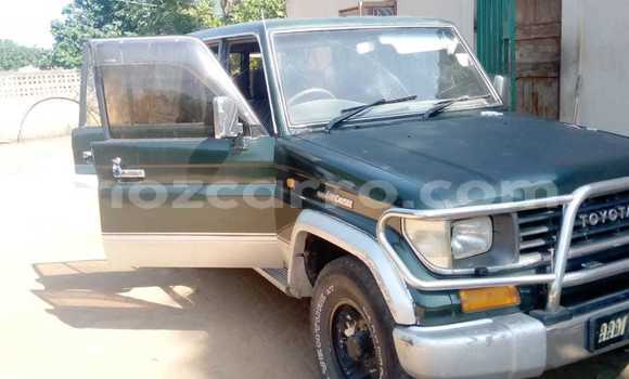 Comprar Usado Toyota Land Cruiser Prado Verde Carro em Maputo em Maputo