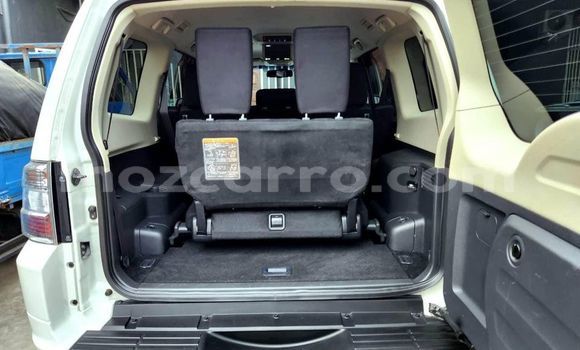 Comprar Usado Mitsubishi Pajero De outros Carro em Maputo em Maputo Comprar Usado Mitsubishi Pajero De outros Carro em Maputo em Maputo