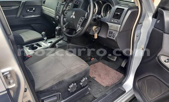Comprar Usado Mitsubishi Pajero De outros Carro em Maputo em Maputo Comprar Usado Mitsubishi Pajero De outros Carro em Maputo em Maputo