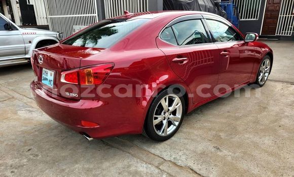 Nunua Ilio tumika Lexus IS Nyingine Gari ndani ya Maputo nchini Maputo