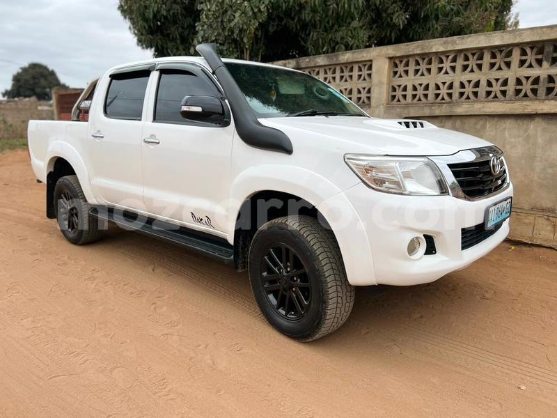 Big with watermark toyota hilux maputo maputo 17737