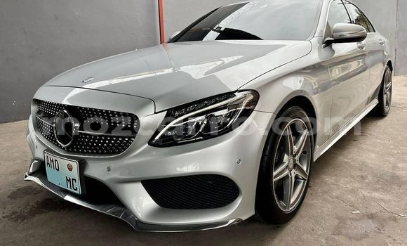 Comprar Usado Mercedes-Benz C250 coupe De outros Carro em Maputo em Maputo Comprar Usado Mercedes-Benz C250 coupe De outros Carro em Maputo em Maputo