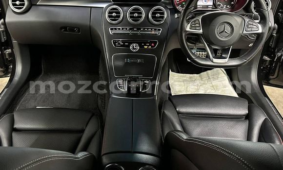 Comprar Usado Mercedes-Benz C-Classe De outros Carro em Maputo em Maputo Comprar Usado Mercedes-Benz C-Classe De outros Carro em Maputo em Maputo