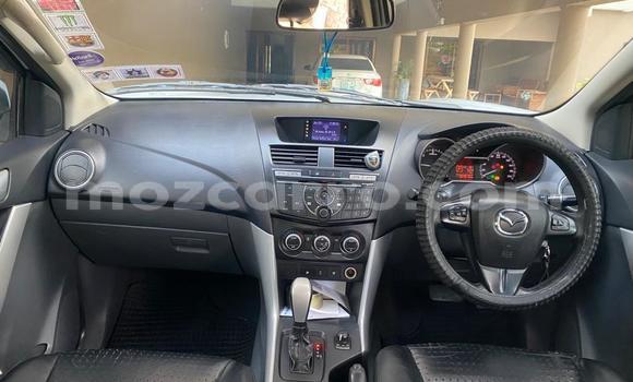 Nunua Ilio tumika Mazda BT-50 Nyeupe Gari ndani ya Maputo nchini Maputo Nunua Ilio tumika Mazda BT-50 Nyeupe Gari ndani ya Maputo nchini Maputo