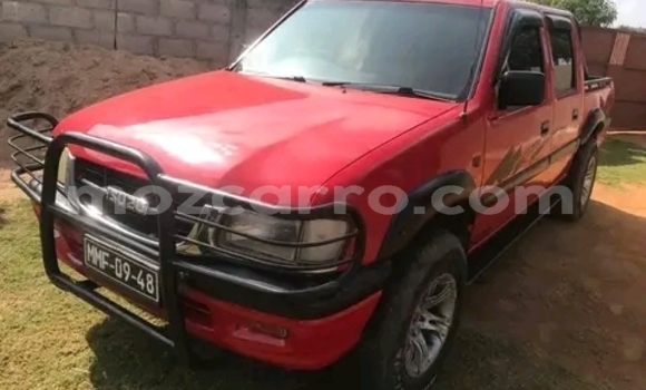 Comprar Usado Isuzu KB Vermelho Carro em Maputo em Maputo