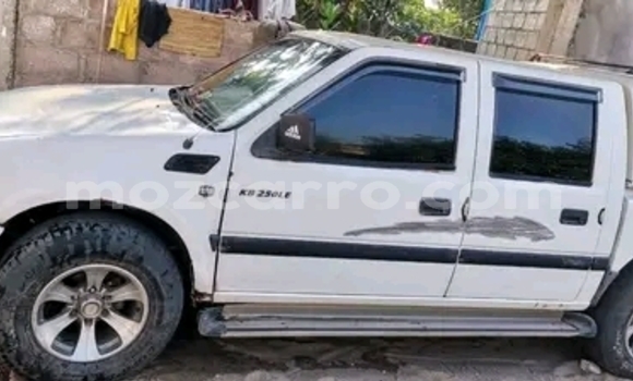 Buy Used Isuzu KB White Car in Maputo in Maputo Buy Used Isuzu KB White Car in Maputo in Maputo