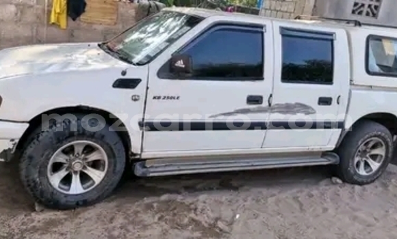 Buy Used Isuzu KB White Car in Maputo in Maputo Buy Used Isuzu KB White Car in Maputo in Maputo