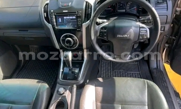 Nunua Ilio tumika Isuzu D-MAX Nyingine Gari ndani ya Maputo nchini Maputo Nunua Ilio tumika Isuzu D-MAX Nyingine Gari ndani ya Maputo nchini Maputo