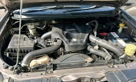 Nunua Ilio tumika Isuzu D-MAX Nyingine Gari ndani ya Maputo nchini Maputo Nunua Ilio tumika Isuzu D-MAX Nyingine Gari ndani ya Maputo nchini Maputo