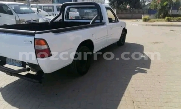 Tenga Tsaru Isuzu KB Chena Mota in Maputo in Maputo Tenga Tsaru Isuzu KB Chena Mota in Maputo in Maputo