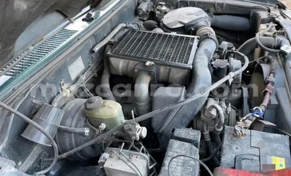 Nunua Ilio tumika Toyota Land Cruiser Prado Kijani Gari ndani ya Maputo nchini Maputo Nunua Ilio tumika Toyota Land Cruiser Prado Kijani Gari ndani ya Maputo nchini Maputo