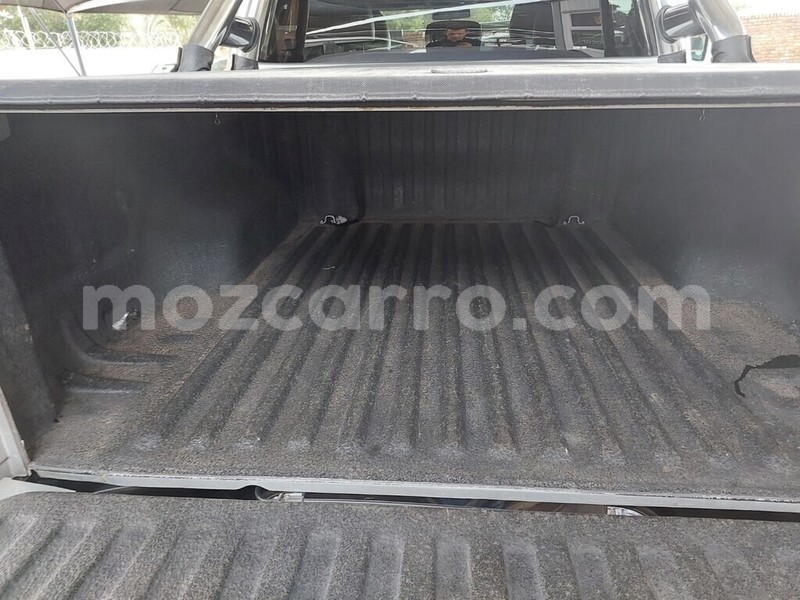 Big with watermark volkswagen amarok maputo maputo 17767