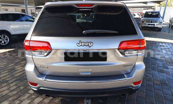 Comprar Usado Jeep Grand Cherokee Prata Carro em Maputo em Maputo Comprar Usado Jeep Grand Cherokee Prata Carro em Maputo em Maputo