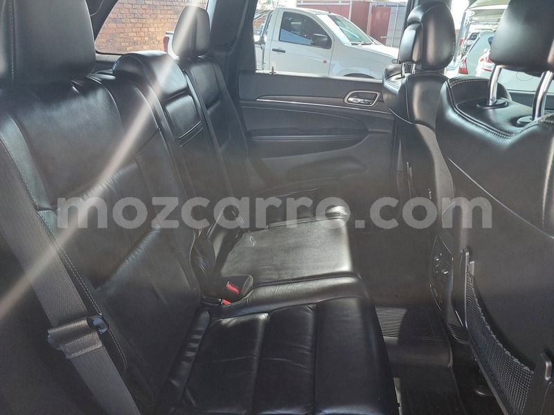 Big with watermark jeep grand cherokee maputo maputo 17771