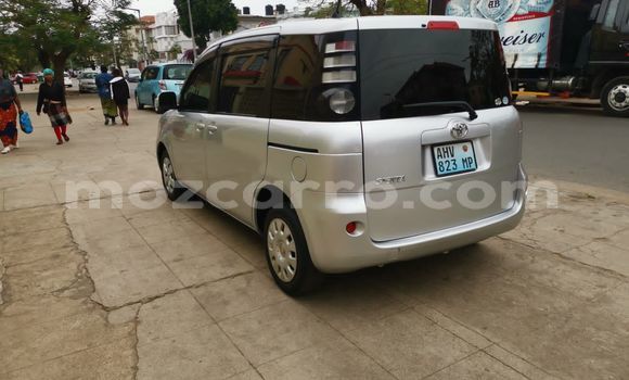 Buy Used Toyota Sienta Other Car in Maputo in Maputo
