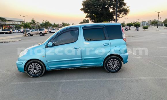 Nunua Ilio tumika Toyota FunCargo Bluu Gari ndani ya Maputo nchini Maputo Nunua Ilio tumika Toyota FunCargo Bluu Gari ndani ya Maputo nchini Maputo