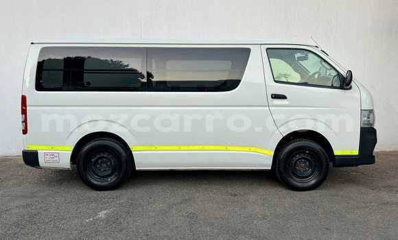 Tenga Tsaru Toyota Hiace Chena Mota in Maputo in Maputo Tenga Tsaru Toyota Hiace Chena Mota in Maputo in Maputo