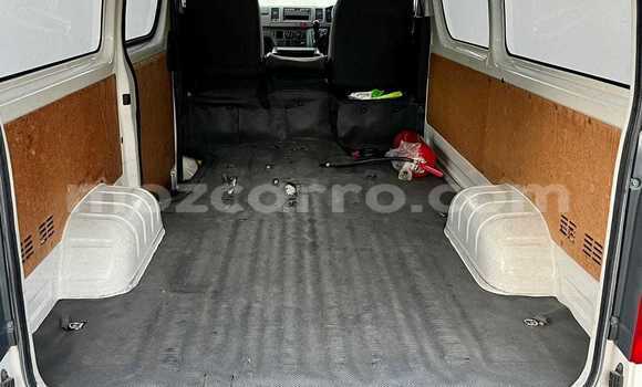 Tenga Tsaru Toyota Hiace Chena Mota in Maputo in Maputo Tenga Tsaru Toyota Hiace Chena Mota in Maputo in Maputo