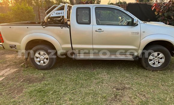 Nunua Ilio tumika Toyota Hilux Nyingine Gari ndani ya Maputo nchini Maputo Nunua Ilio tumika Toyota Hilux Nyingine Gari ndani ya Maputo nchini Maputo