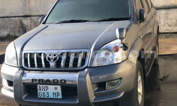 Nunua Ilio tumika Toyota Land Cruiser Prado Nyingine Gari ndani ya Maputo nchini Maputo Nunua Ilio tumika Toyota Land Cruiser Prado Nyingine Gari ndani ya Maputo nchini Maputo